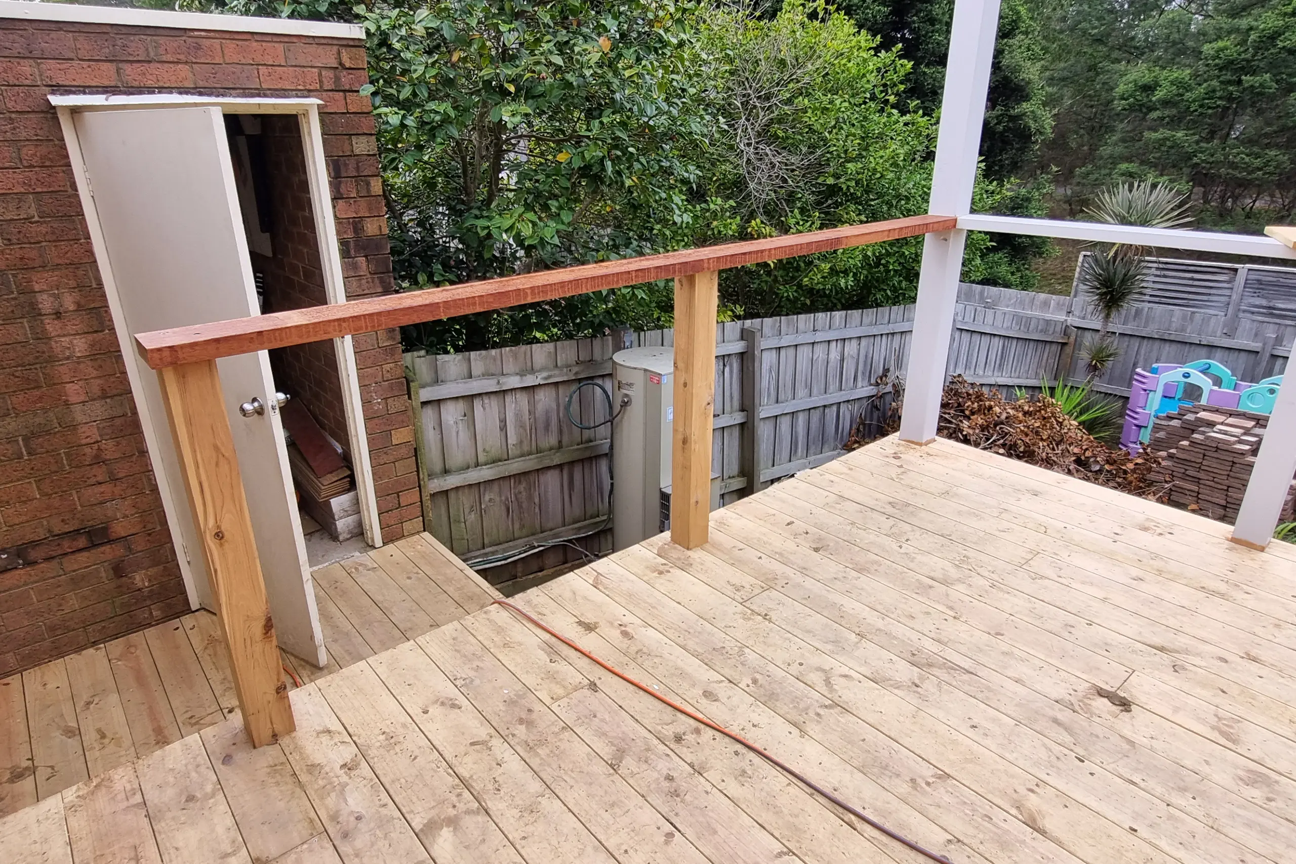 Harwin_Built_Croyden_Deck_05